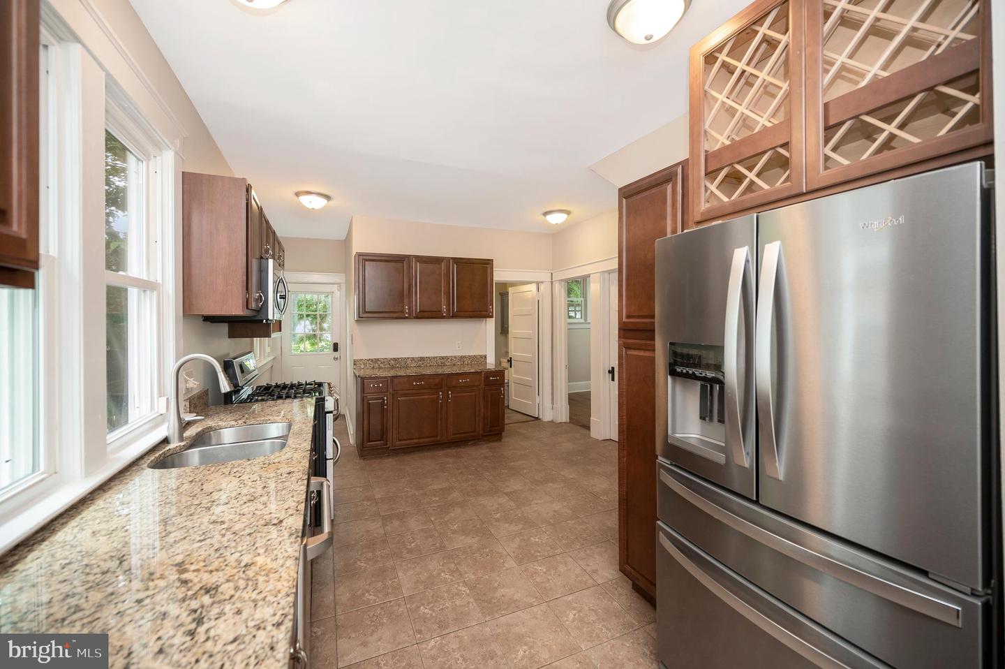 305 PITT ST, FREDERICKSBURG, Virginia 22401, 3 Bedrooms Bedrooms, ,2 BathroomsBathrooms,Residential,For sale,305 PITT ST,VAFB2008764 MLS # VAFB2008764