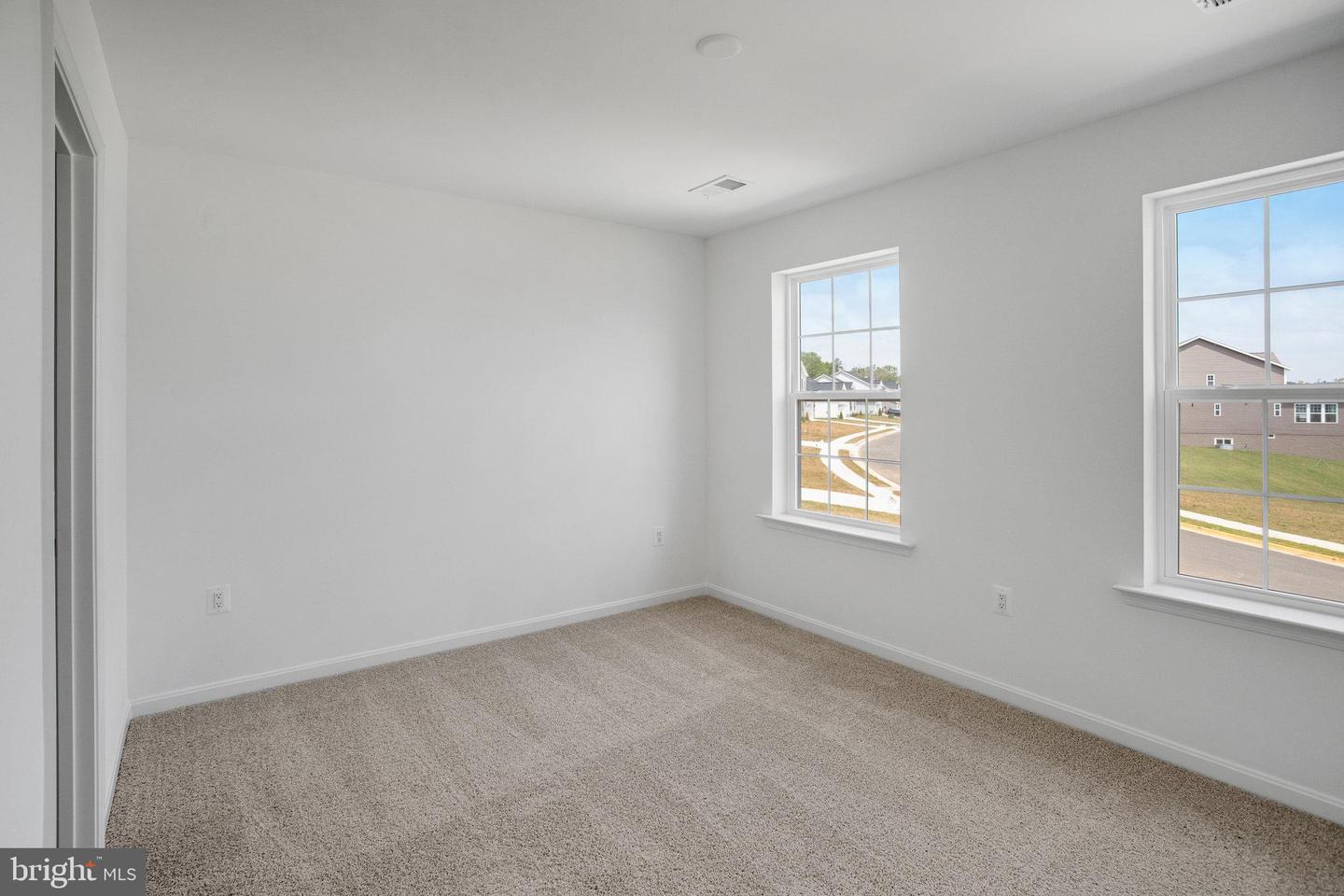 205 CAMWOOD CT, FREDERICKSBURG, Virginia 22405, 6 Bedrooms Bedrooms, ,4 BathroomsBathrooms,Residential,For sale,205 CAMWOOD CT,VAST2041794 MLS # VAST2041794