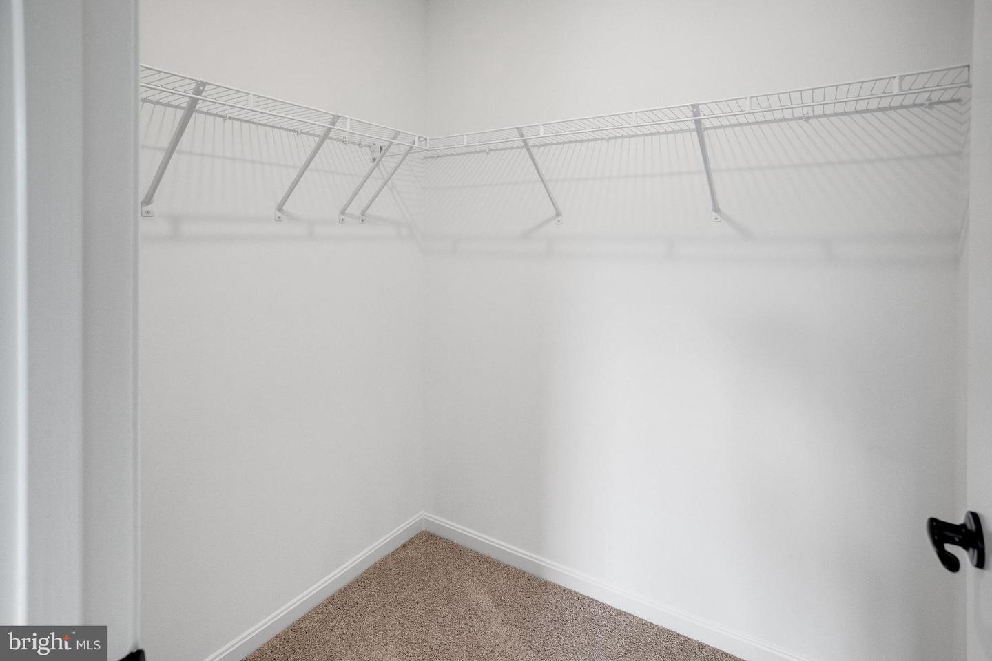 205 CAMWOOD CT, FREDERICKSBURG, Virginia 22405, 6 Bedrooms Bedrooms, ,4 BathroomsBathrooms,Residential,For sale,205 CAMWOOD CT,VAST2041794 MLS # VAST2041794