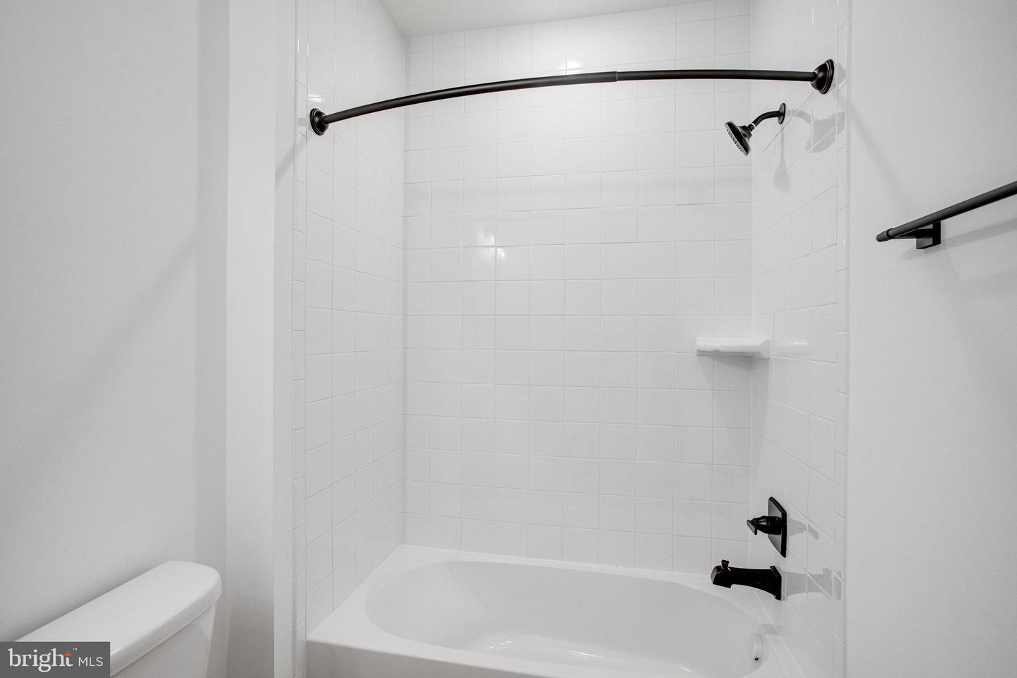 205 CAMWOOD CT, FREDERICKSBURG, Virginia 22405, 6 Bedrooms Bedrooms, ,4 BathroomsBathrooms,Residential,For sale,205 CAMWOOD CT,VAST2041794 MLS # VAST2041794