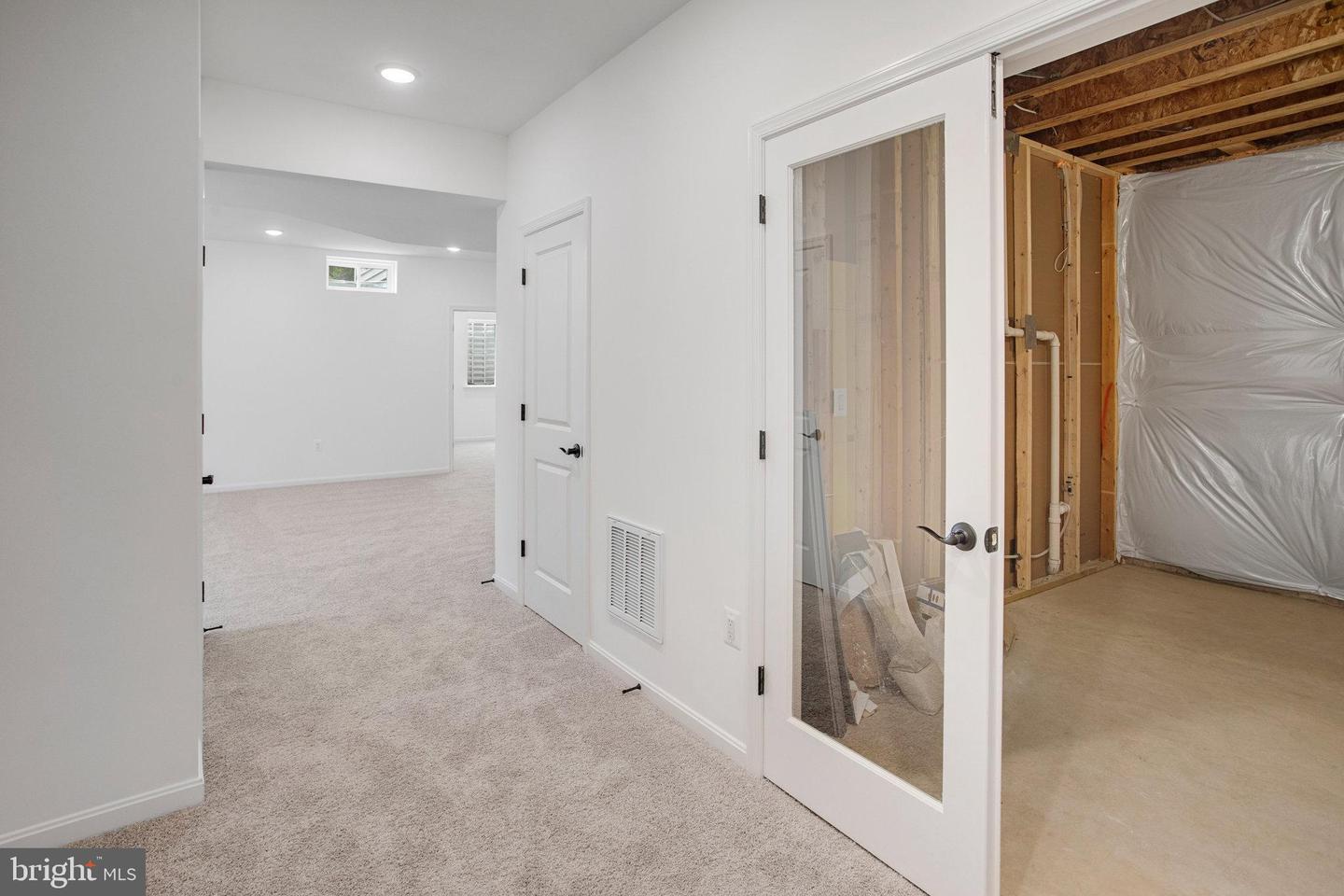 205 CAMWOOD CT, FREDERICKSBURG, Virginia 22405, 6 Bedrooms Bedrooms, ,4 BathroomsBathrooms,Residential,For sale,205 CAMWOOD CT,VAST2041794 MLS # VAST2041794