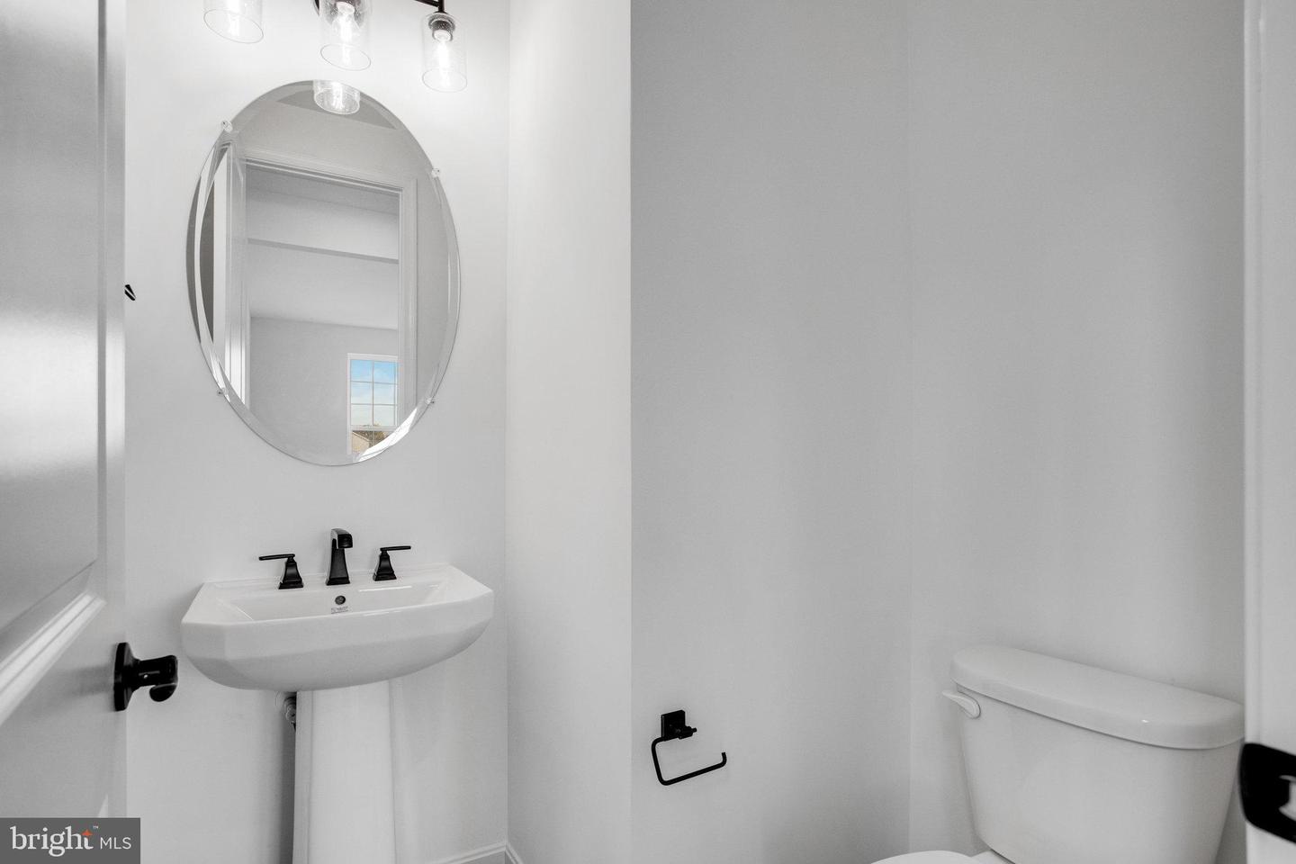 205 CAMWOOD CT, FREDERICKSBURG, Virginia 22405, 6 Bedrooms Bedrooms, ,4 BathroomsBathrooms,Residential,For sale,205 CAMWOOD CT,VAST2041794 MLS # VAST2041794