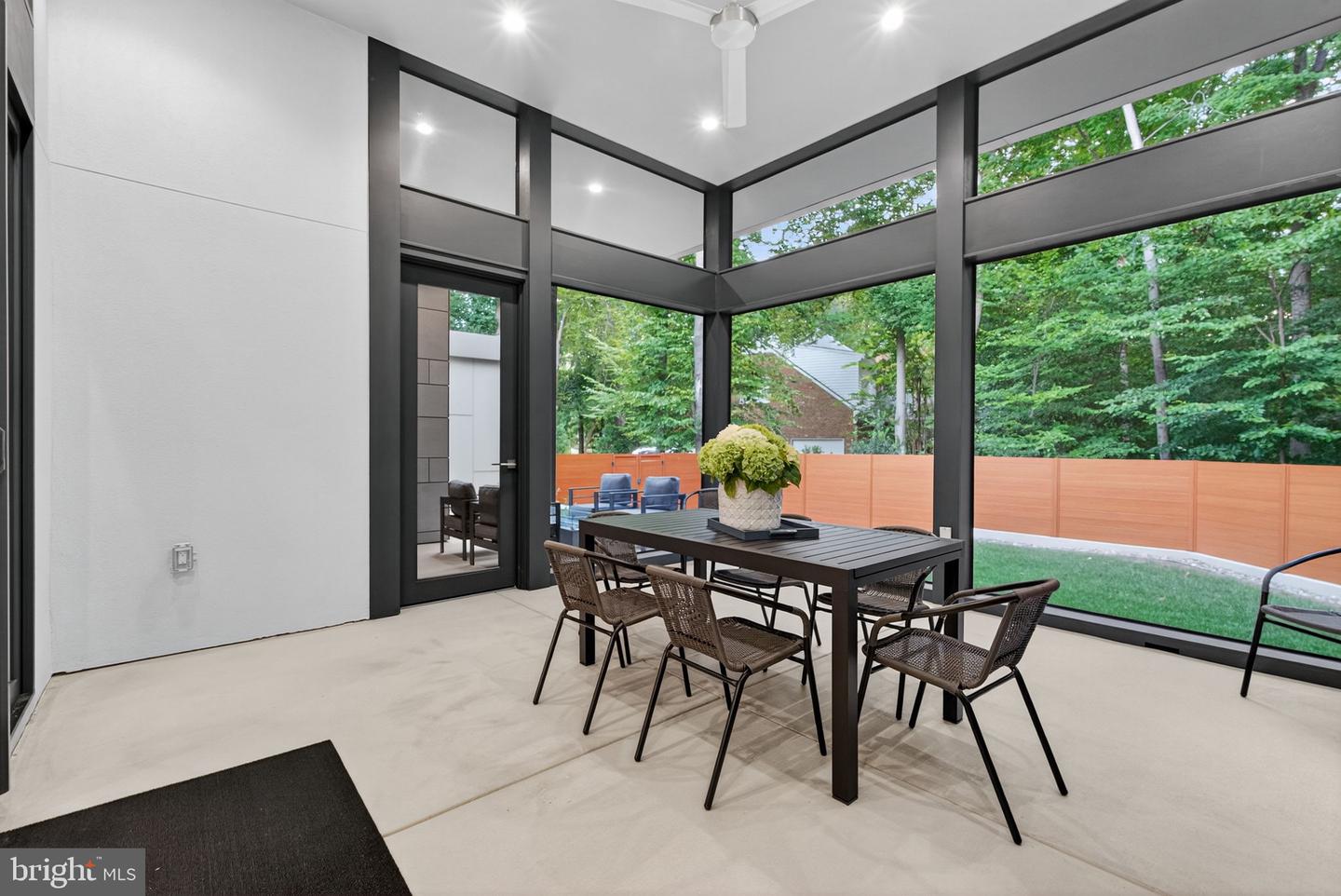 132 JEFFERSONS HUNDRED, WILLIAMSBURG, Virginia 23185, 4 Bedrooms Bedrooms, 12 Rooms Rooms,2 BathroomsBathrooms,Residential,For sale,132 JEFFERSONS HUNDRED,VAJC2000512 MLS # VAJC2000512
