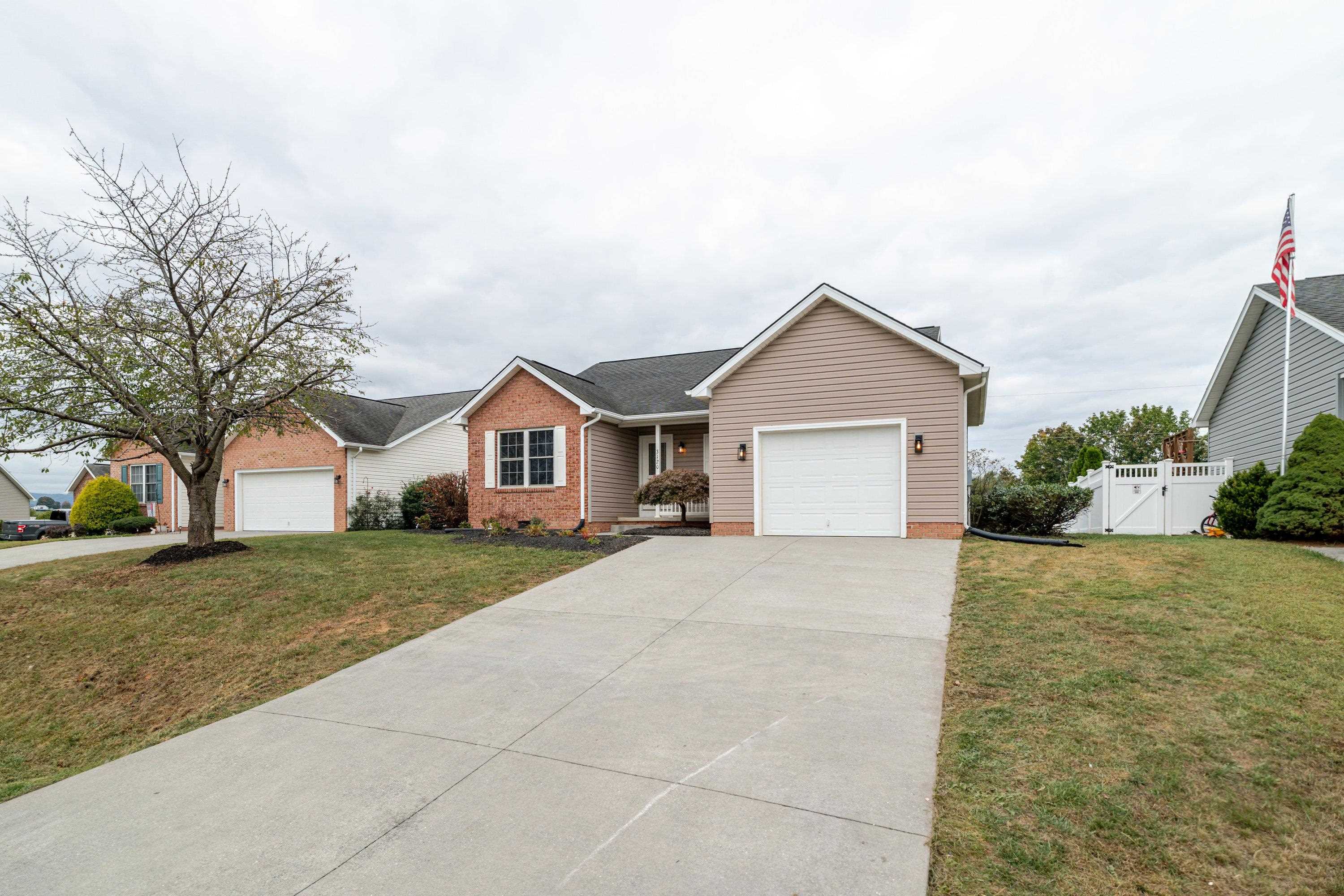 3120 PRIDE CIR, BROADWAY, Virginia 22815, 3 Bedrooms Bedrooms, ,2 BathroomsBathrooms,Residential,3120 PRIDE CIR,670024 MLS # 670024