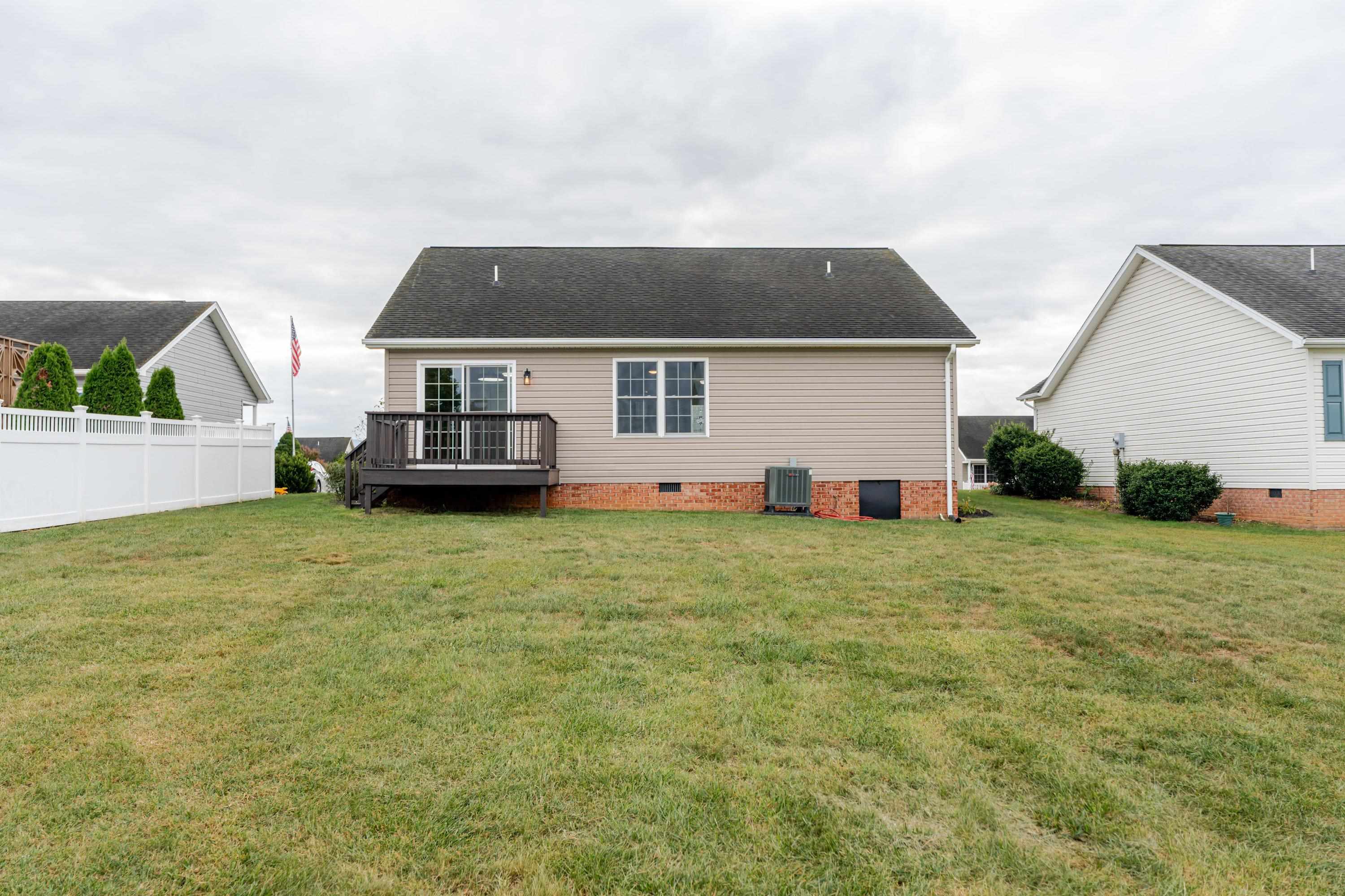 3120 PRIDE CIR, BROADWAY, Virginia 22815, 3 Bedrooms Bedrooms, ,2 BathroomsBathrooms,Residential,3120 PRIDE CIR,670024 MLS # 670024