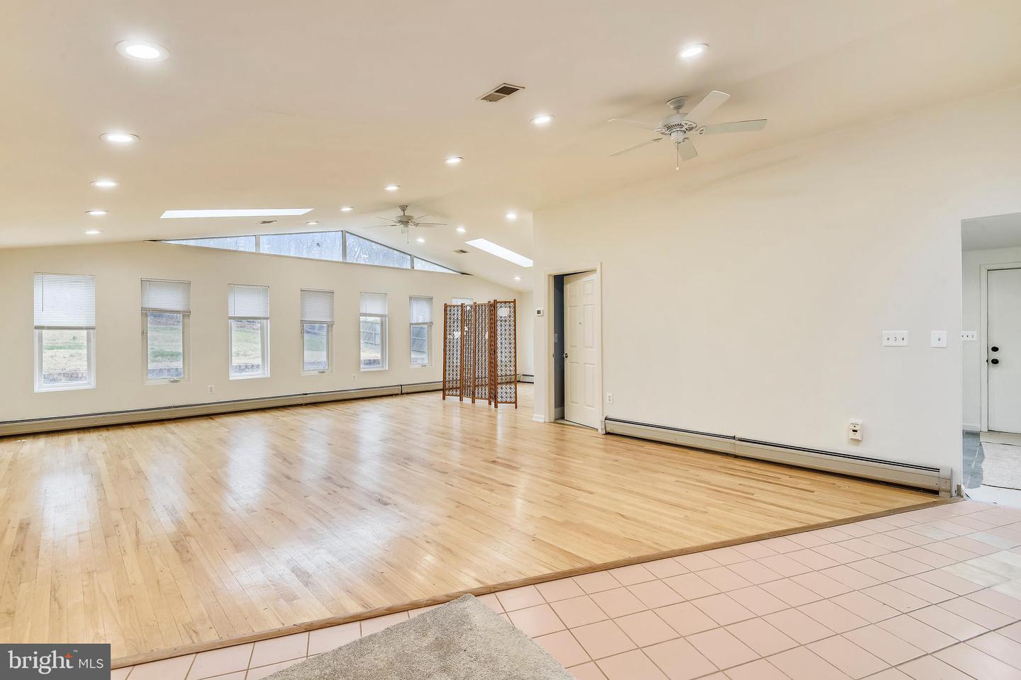 3429 ASTON ST, ANNANDALE, Virginia 22003, 4 Bedrooms Bedrooms, ,3 BathroomsBathrooms,Residential,For sale,3429 ASTON ST,VAFX2269698 MLS # VAFX2269698