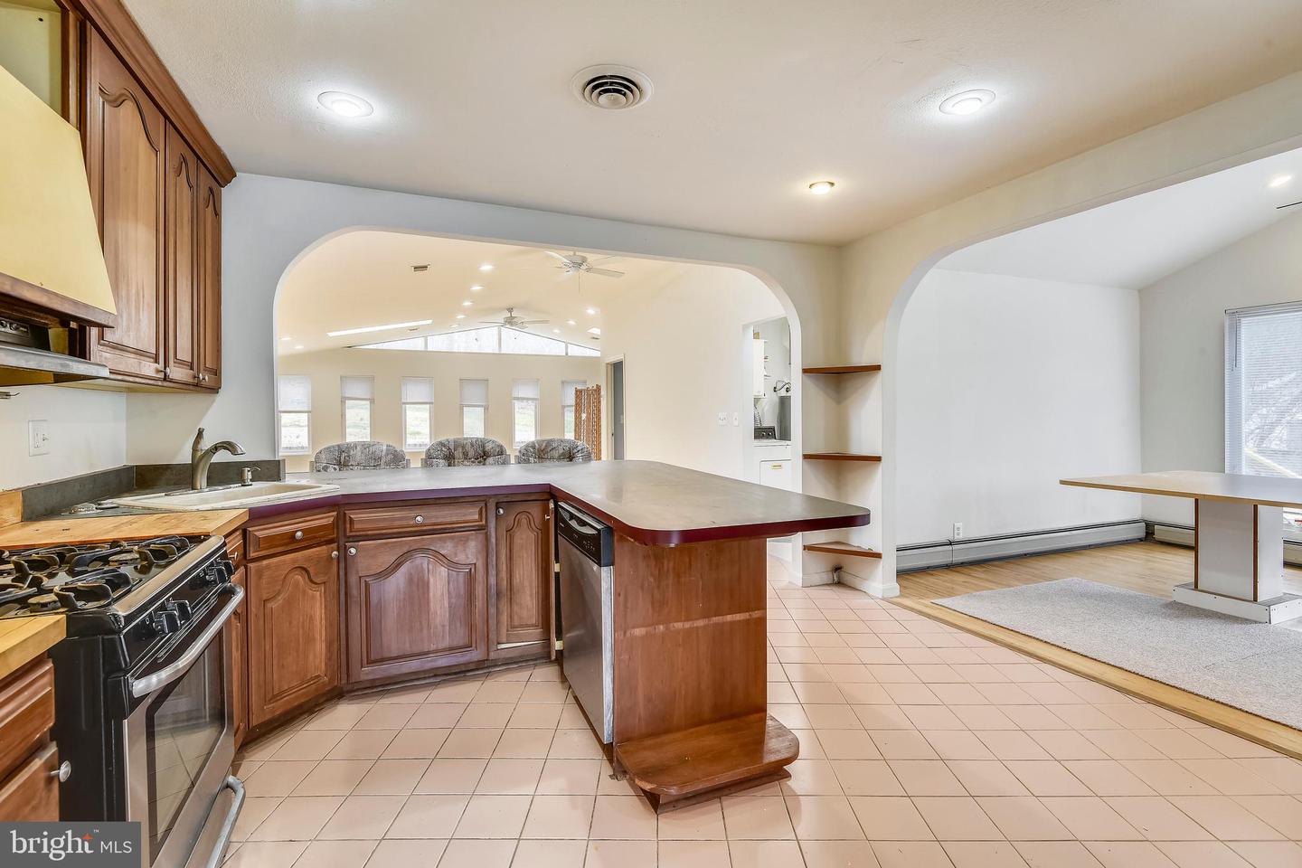 3429 ASTON ST, ANNANDALE, Virginia 22003, 4 Bedrooms Bedrooms, ,3 BathroomsBathrooms,Residential,For sale,3429 ASTON ST,VAFX2269698 MLS # VAFX2269698