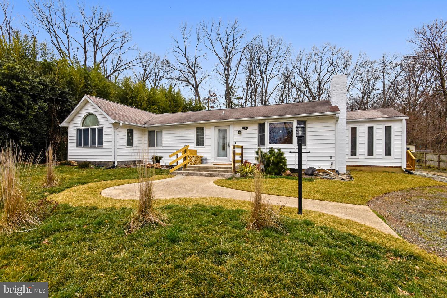3429 ASTON ST, ANNANDALE, Virginia 22003, 4 Bedrooms Bedrooms, ,3 BathroomsBathrooms,Residential,For sale,3429 ASTON ST,VAFX2269698 MLS # VAFX2269698