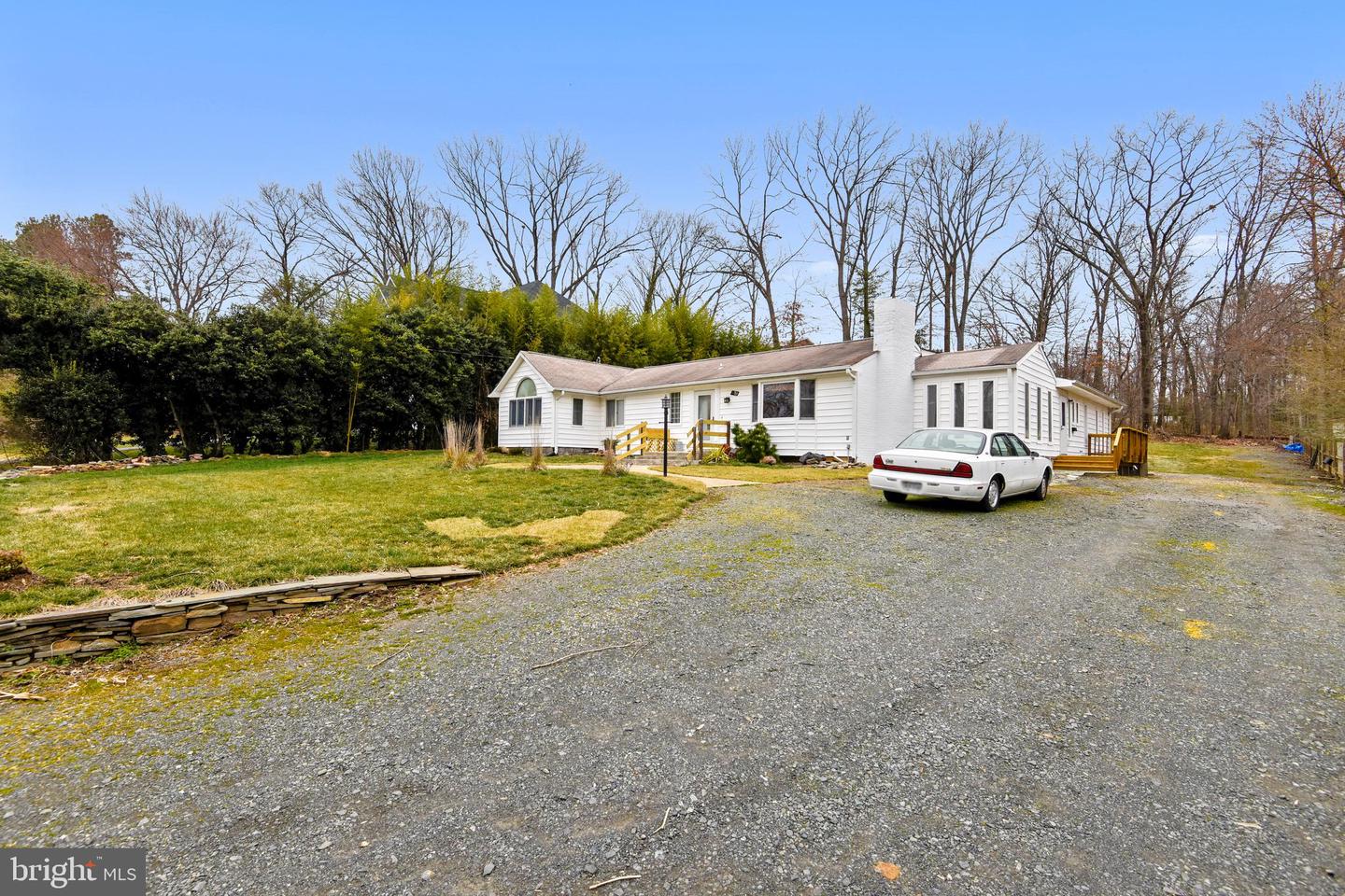 3429 ASTON ST, ANNANDALE, Virginia 22003, 4 Bedrooms Bedrooms, ,3 BathroomsBathrooms,Residential,For sale,3429 ASTON ST,VAFX2269698 MLS # VAFX2269698