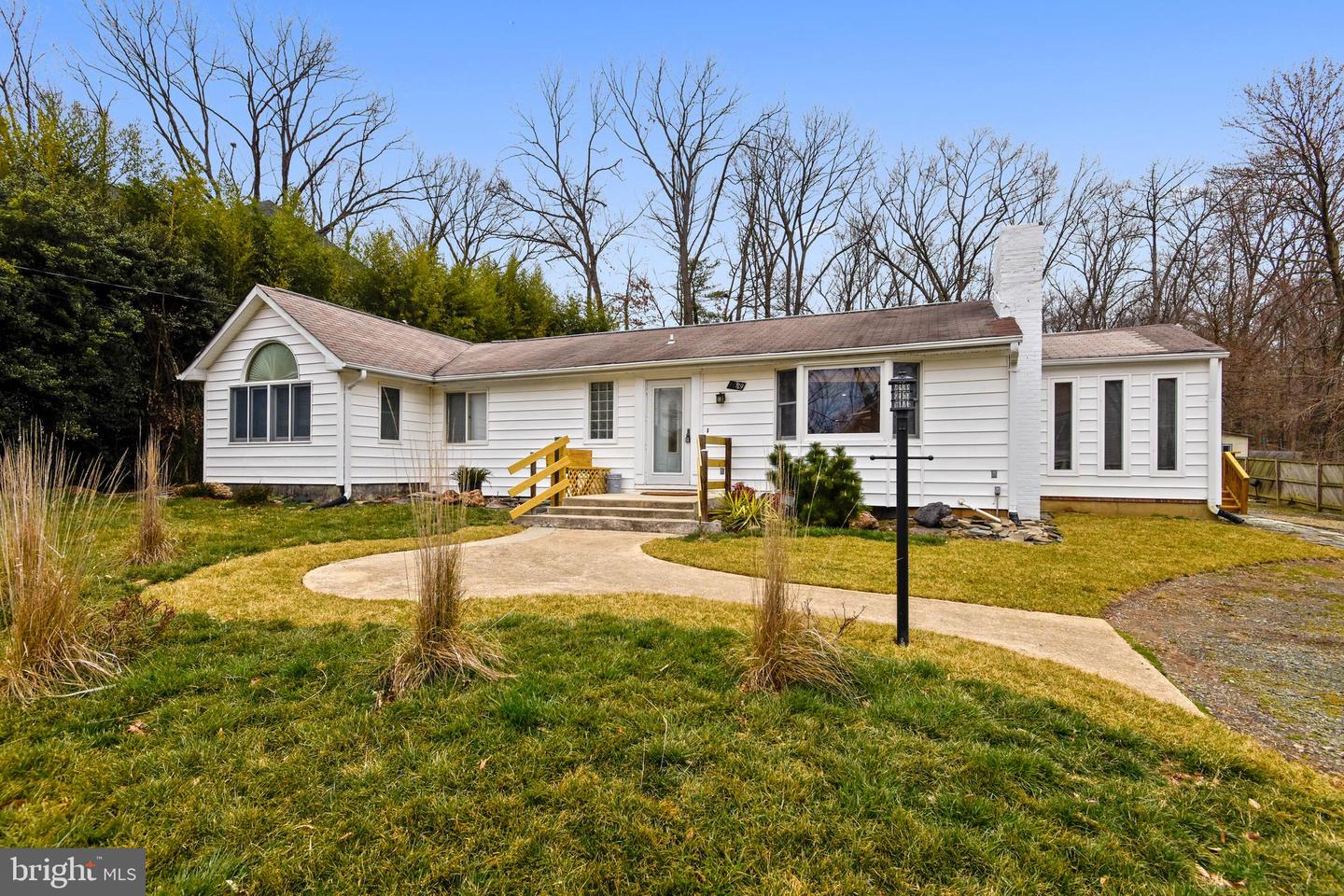 3429 ASTON ST, ANNANDALE, Virginia 22003, 4 Bedrooms Bedrooms, ,3 BathroomsBathrooms,Residential,For sale,3429 ASTON ST,VAFX2269698 MLS # VAFX2269698