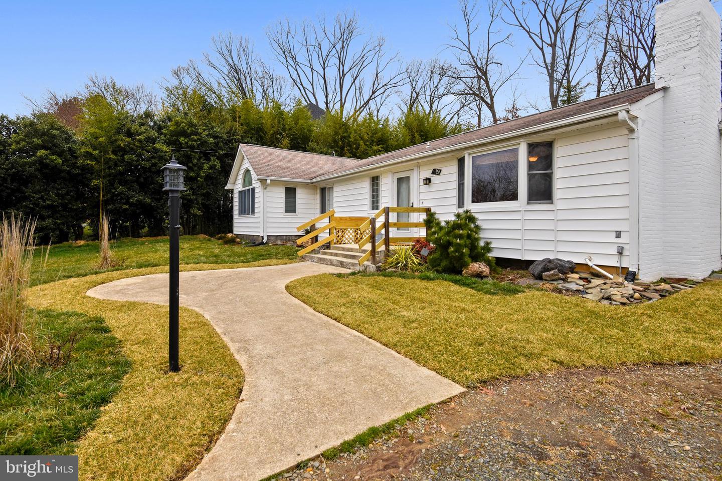 3429 ASTON ST, ANNANDALE, Virginia 22003, 4 Bedrooms Bedrooms, ,3 BathroomsBathrooms,Residential,For sale,3429 ASTON ST,VAFX2269698 MLS # VAFX2269698