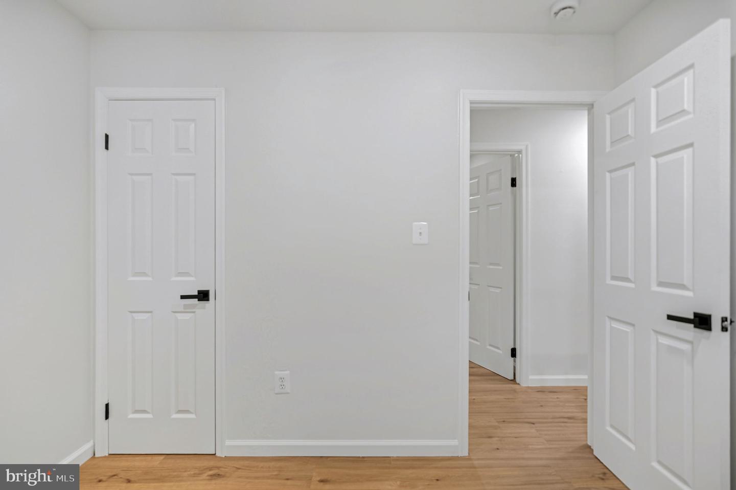 14212 FALLBROOK LN, WOODBRIDGE, Virginia 22193, 4 Bedrooms Bedrooms, ,3 BathroomsBathrooms,Residential,For sale,14212 FALLBROOK LN,VAPW2105730 MLS # VAPW2105730