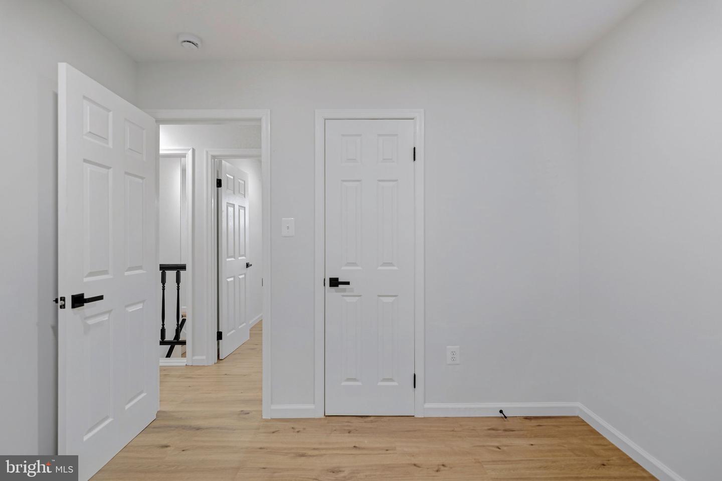 14212 FALLBROOK LN, WOODBRIDGE, Virginia 22193, 4 Bedrooms Bedrooms, ,3 BathroomsBathrooms,Residential,For sale,14212 FALLBROOK LN,VAPW2105730 MLS # VAPW2105730