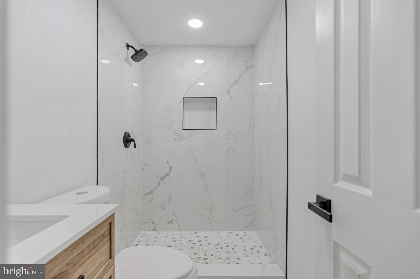 14212 FALLBROOK LN, WOODBRIDGE, Virginia 22193, 4 Bedrooms Bedrooms, ,3 BathroomsBathrooms,Residential,For sale,14212 FALLBROOK LN,VAPW2105730 MLS # VAPW2105730