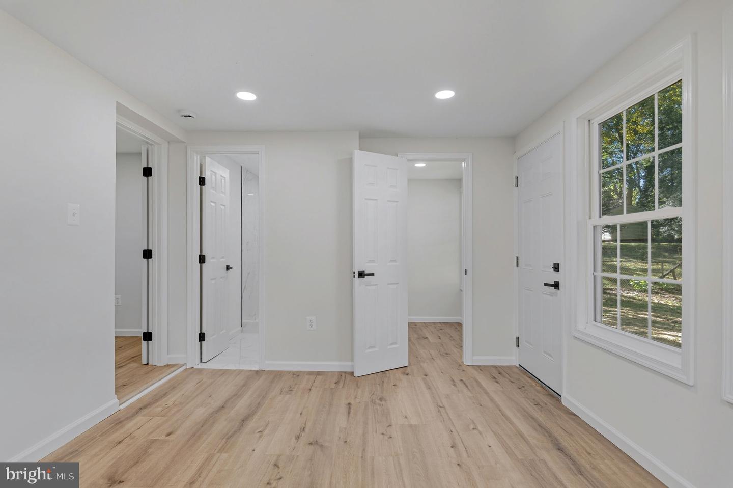 14212 FALLBROOK LN, WOODBRIDGE, Virginia 22193, 4 Bedrooms Bedrooms, ,3 BathroomsBathrooms,Residential,For sale,14212 FALLBROOK LN,VAPW2105730 MLS # VAPW2105730