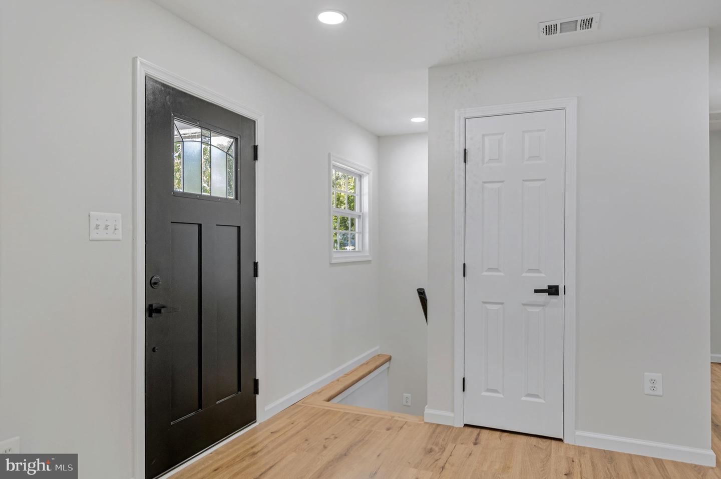 14212 FALLBROOK LN, WOODBRIDGE, Virginia 22193, 4 Bedrooms Bedrooms, ,3 BathroomsBathrooms,Residential,For sale,14212 FALLBROOK LN,VAPW2105730 MLS # VAPW2105730