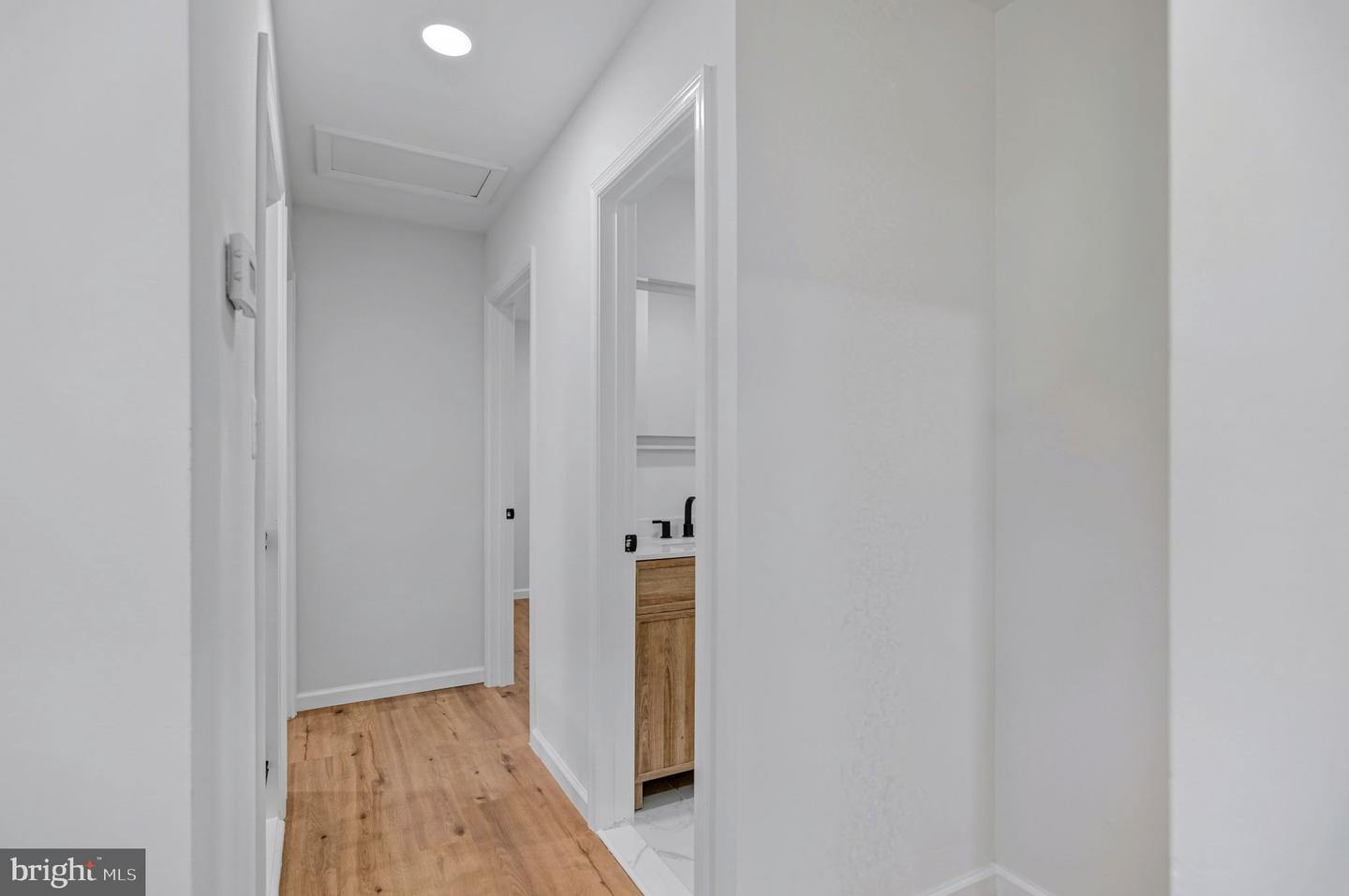 14212 FALLBROOK LN, WOODBRIDGE, Virginia 22193, 4 Bedrooms Bedrooms, ,3 BathroomsBathrooms,Residential,For sale,14212 FALLBROOK LN,VAPW2105730 MLS # VAPW2105730