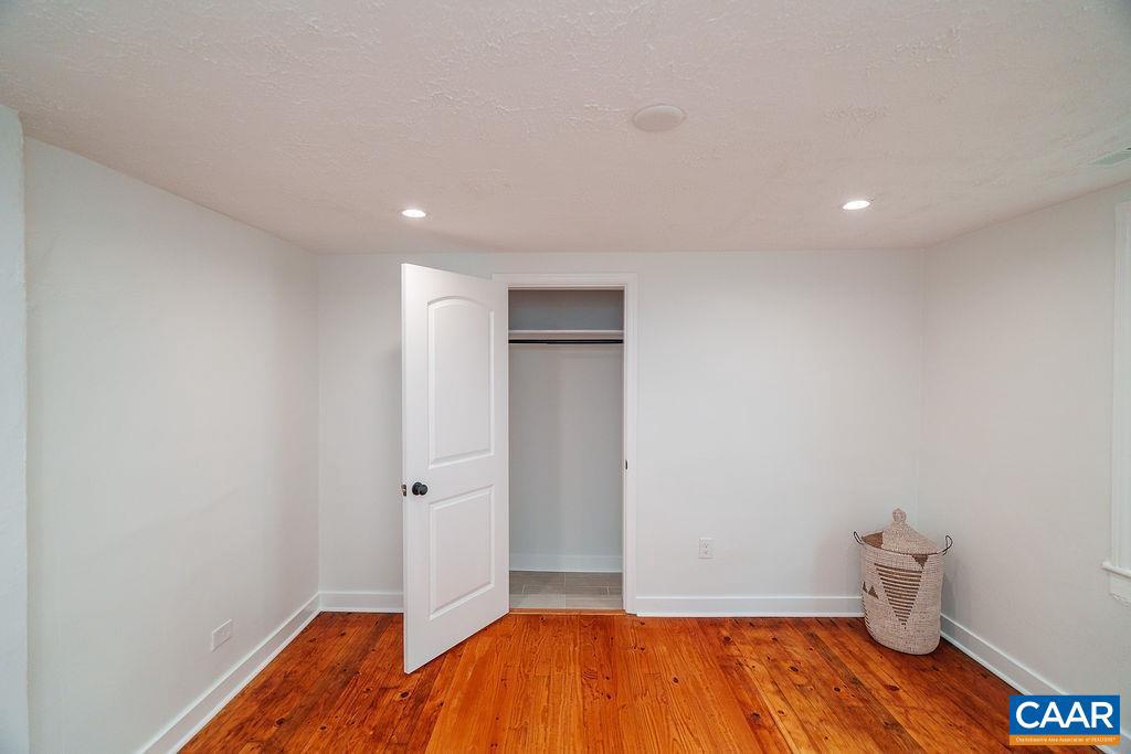 911 BOLLING AVE, CHARLOTTESVILLE, Virginia 22902, 2 Bedrooms Bedrooms, ,1 BathroomBathrooms,Residential,For sale,911 BOLLING AVE,669922 MLS # 669922