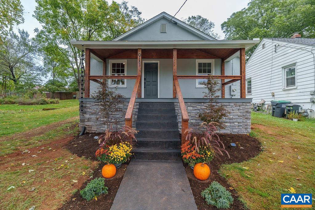 911 BOLLING AVE, CHARLOTTESVILLE, Virginia 22902, 2 Bedrooms Bedrooms, ,1 BathroomBathrooms,Residential,For sale,911 BOLLING AVE,669922 MLS # 669922