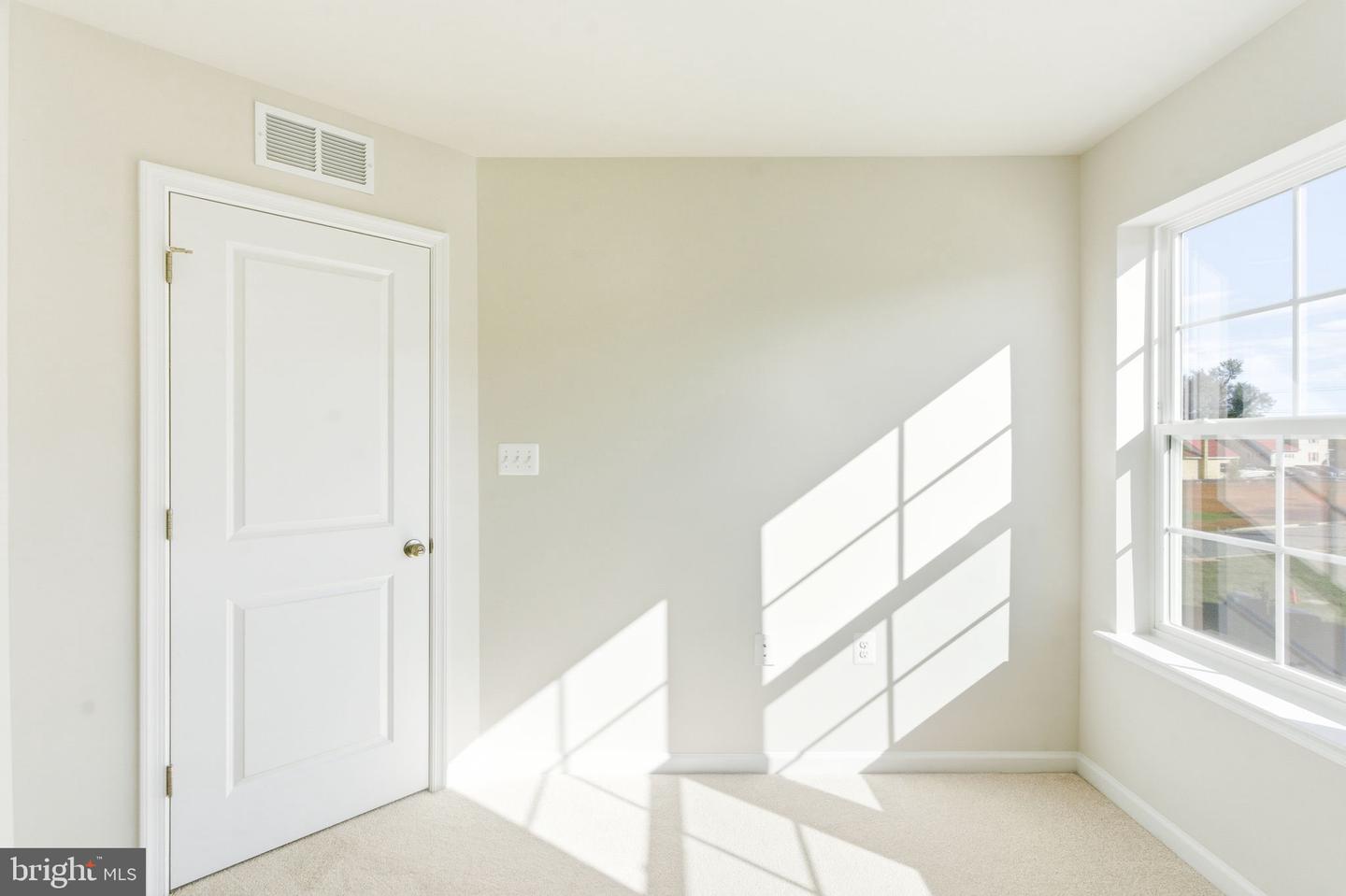 210 MONTEITH DR, WINCHESTER, Virginia 22601, 3 Bedrooms Bedrooms, ,3 BathroomsBathrooms,Residential,For sale,210 MONTEITH DR,VAWI2009246 MLS # VAWI2009246 210 MONTEITH DR, WINCHESTER, Virginia 22601, 3 Bedrooms Bedrooms, ,3 BathroomsBathrooms,Residential,For sale,210 MONTEITH DR,VAWI2009246 MLS # VAWI2009246