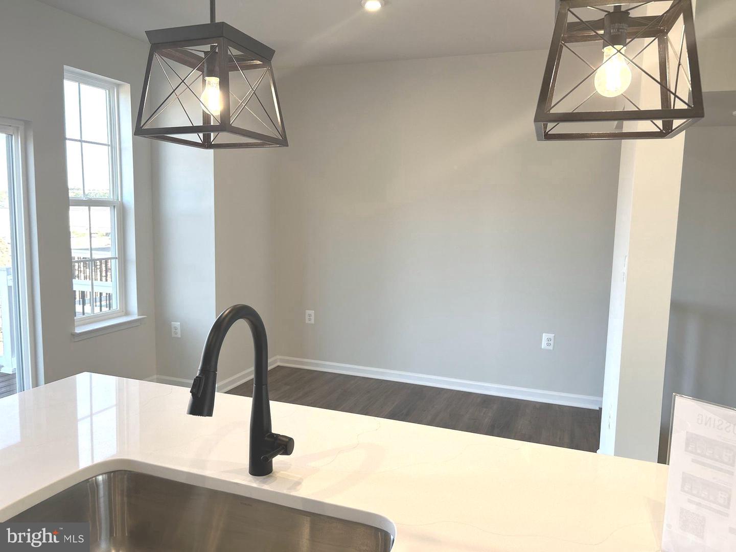 210 MONTEITH DR, WINCHESTER, Virginia 22601, 3 Bedrooms Bedrooms, ,3 BathroomsBathrooms,Residential,For sale,210 MONTEITH DR,VAWI2009246 MLS # VAWI2009246