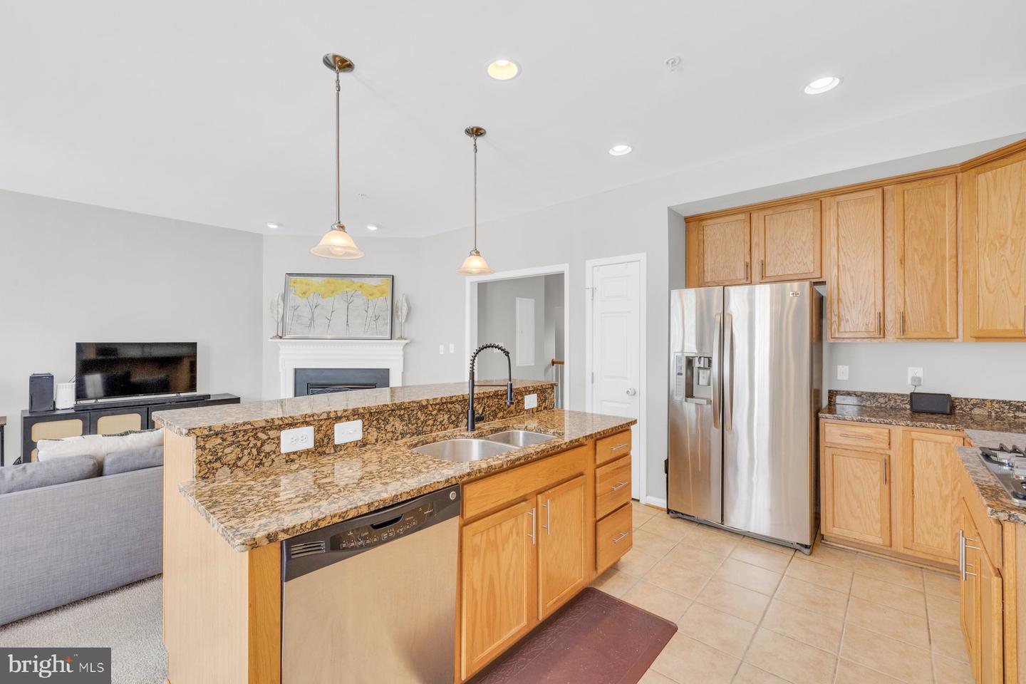 2595 EASTBOURNE DR, WOODBRIDGE, Virginia 22191, 3 Bedrooms Bedrooms, ,2 BathroomsBathrooms,Residential,For sale,2595 EASTBOURNE DR,VAPW2105996 MLS # VAPW2105996