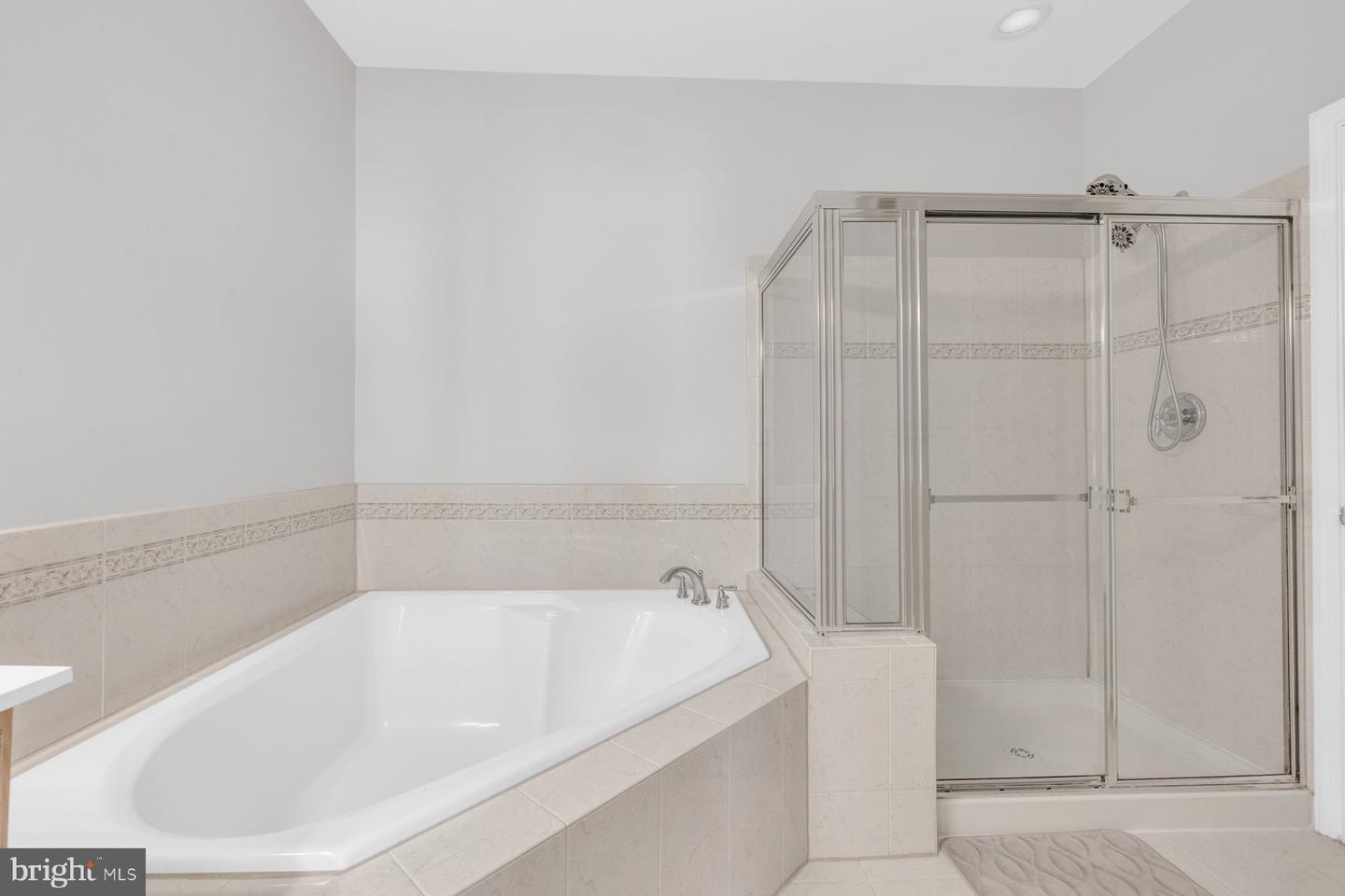 2595 EASTBOURNE DR, WOODBRIDGE, Virginia 22191, 3 Bedrooms Bedrooms, ,2 BathroomsBathrooms,Residential,For sale,2595 EASTBOURNE DR,VAPW2105996 MLS # VAPW2105996