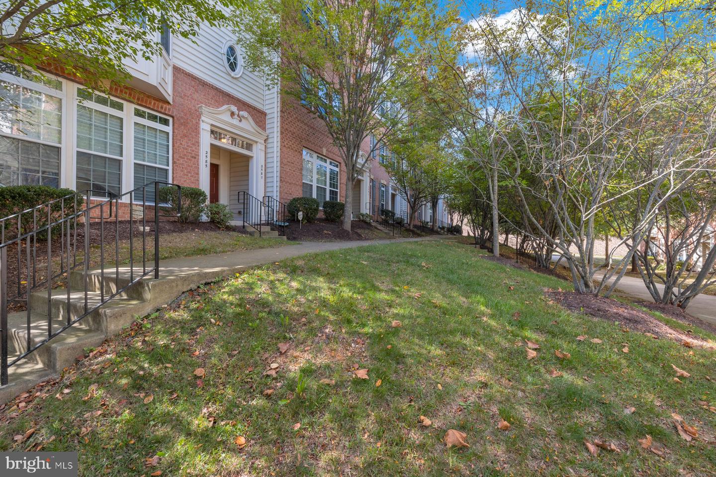 2595 EASTBOURNE DR, WOODBRIDGE, Virginia 22191, 3 Bedrooms Bedrooms, ,2 BathroomsBathrooms,Residential,For sale,2595 EASTBOURNE DR,VAPW2105996 MLS # VAPW2105996