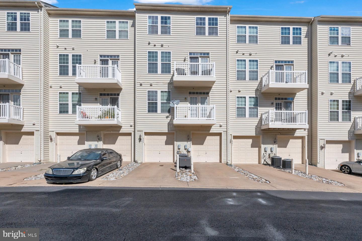 2595 EASTBOURNE DR, WOODBRIDGE, Virginia 22191, 3 Bedrooms Bedrooms, ,2 BathroomsBathrooms,Residential,For sale,2595 EASTBOURNE DR,VAPW2105996 MLS # VAPW2105996