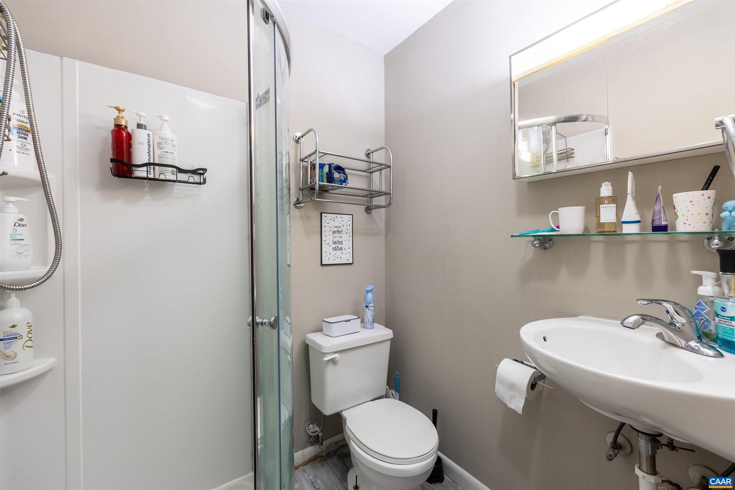 2100 JEFFERSON PARK AVE #10, CHARLOTTESVILLE, Virginia 22903, 3 Bedrooms Bedrooms, ,2 BathroomsBathrooms,Residential,For sale,2100 JEFFERSON PARK AVE #10,670015 MLS # 670015