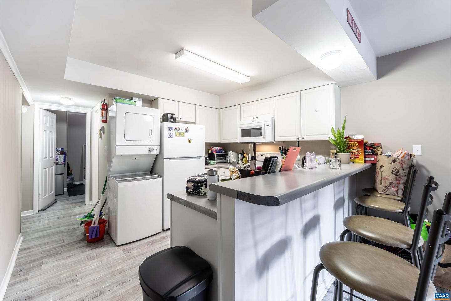 2100 JEFFERSON PARK AVE #10, CHARLOTTESVILLE, Virginia 22903, 3 Bedrooms Bedrooms, ,2 BathroomsBathrooms,Residential,For sale,2100 JEFFERSON PARK AVE #10,670015 MLS # 670015