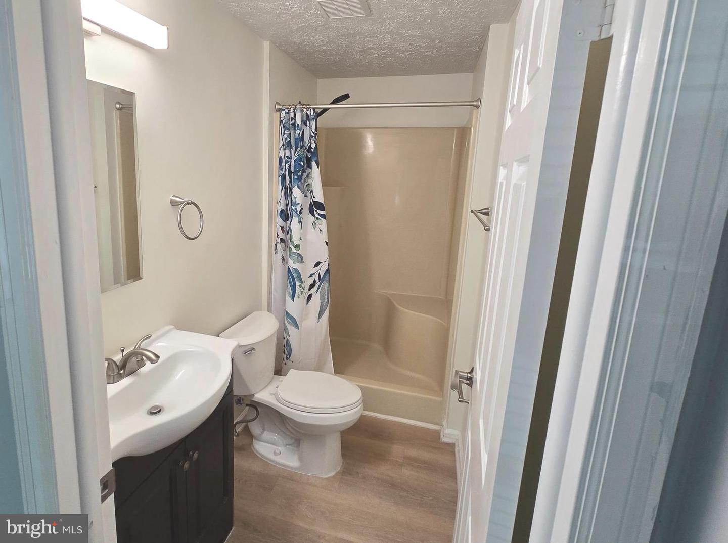 12899 BJORK LN, WOODBRIDGE, Virginia 22192, 3 Bedrooms Bedrooms, ,2 BathroomsBathrooms,Residential,For sale,12899 BJORK LN,VAPW2106040 MLS # VAPW2106040