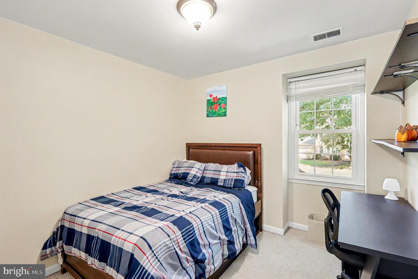 3606 CANOE BIRCH CT, FAIRFAX, Virginia 22033, 4 Bedrooms Bedrooms, 8 Rooms Rooms,3 BathroomsBathrooms,Residential,For sale,3606 CANOE BIRCH CT,VAFX2274422 MLS # VAFX2274422