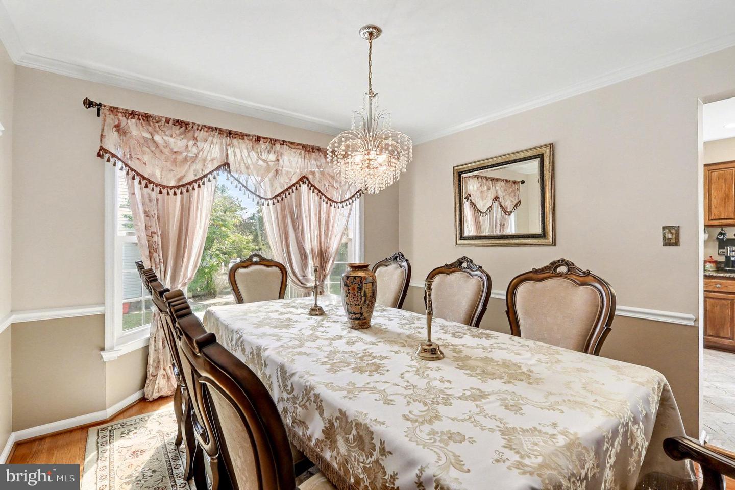 3606 CANOE BIRCH CT, FAIRFAX, Virginia 22033, 4 Bedrooms Bedrooms, 8 Rooms Rooms,3 BathroomsBathrooms,Residential,For sale,3606 CANOE BIRCH CT,VAFX2274422 MLS # VAFX2274422