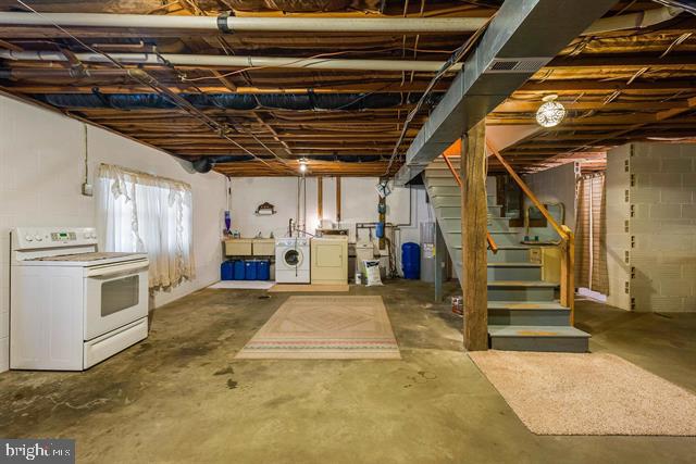 16 SUNDANCE RETREAT LN, NEW MARKET, Virginia 22844, 3 Bedrooms Bedrooms, ,2 BathroomsBathrooms,Residential,For sale,16 SUNDANCE RETREAT LN,VASH2012784 MLS # VASH2012784