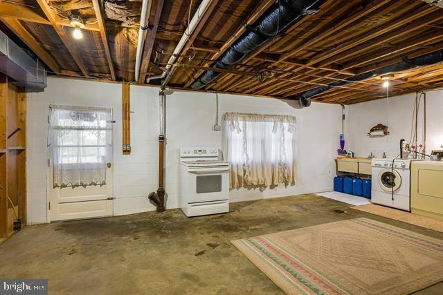 16 SUNDANCE RETREAT LN, NEW MARKET, Virginia 22844, 3 Bedrooms Bedrooms, ,2 BathroomsBathrooms,Residential,For sale,16 SUNDANCE RETREAT LN,VASH2012784 MLS # VASH2012784