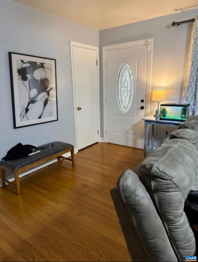 138 TINKLING SPRINGS RD, FISHERSVILLE, Virginia 22939, 3 Bedrooms Bedrooms, ,2 BathroomsBathrooms,Residential,For sale,138 TINKLING SPRINGS RD,670027 MLS # 670027 138 TINKLING SPRINGS RD, FISHERSVILLE, Virginia 22939, 3 Bedrooms Bedrooms, ,2 BathroomsBathrooms,Residential,For sale,138 TINKLING SPRINGS RD,670027 MLS # 670027