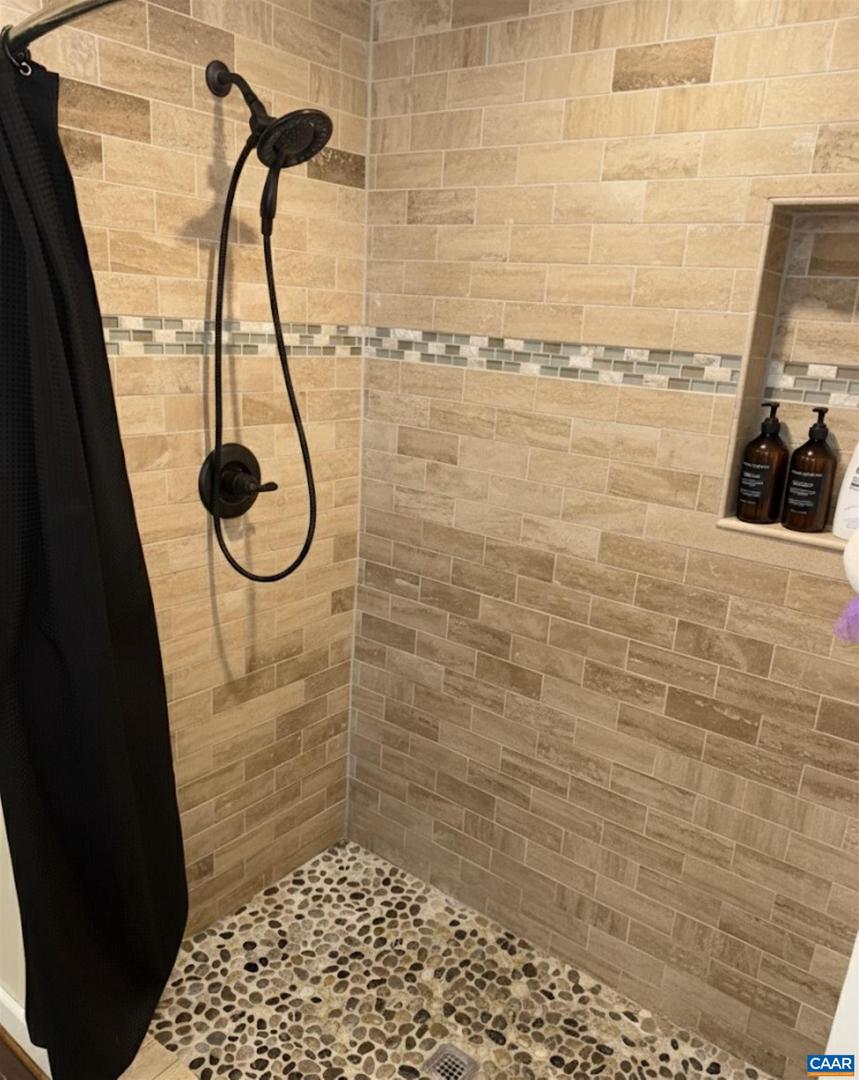 138 TINKLING SPRINGS RD, FISHERSVILLE, Virginia 22939, 3 Bedrooms Bedrooms, ,2 BathroomsBathrooms,Residential,For sale,138 TINKLING SPRINGS RD,670027 MLS # 670027 138 TINKLING SPRINGS RD, FISHERSVILLE, Virginia 22939, 3 Bedrooms Bedrooms, ,2 BathroomsBathrooms,Residential,For sale,138 TINKLING SPRINGS RD,670027 MLS # 670027