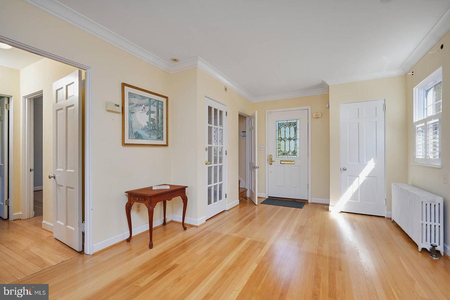 3214 19TH RD N, ARLINGTON, Virginia 22201, 4 Bedrooms Bedrooms, ,2 BathroomsBathrooms,Residential,For sale,3214 19TH RD N,VAAR2064964 MLS # VAAR2064964