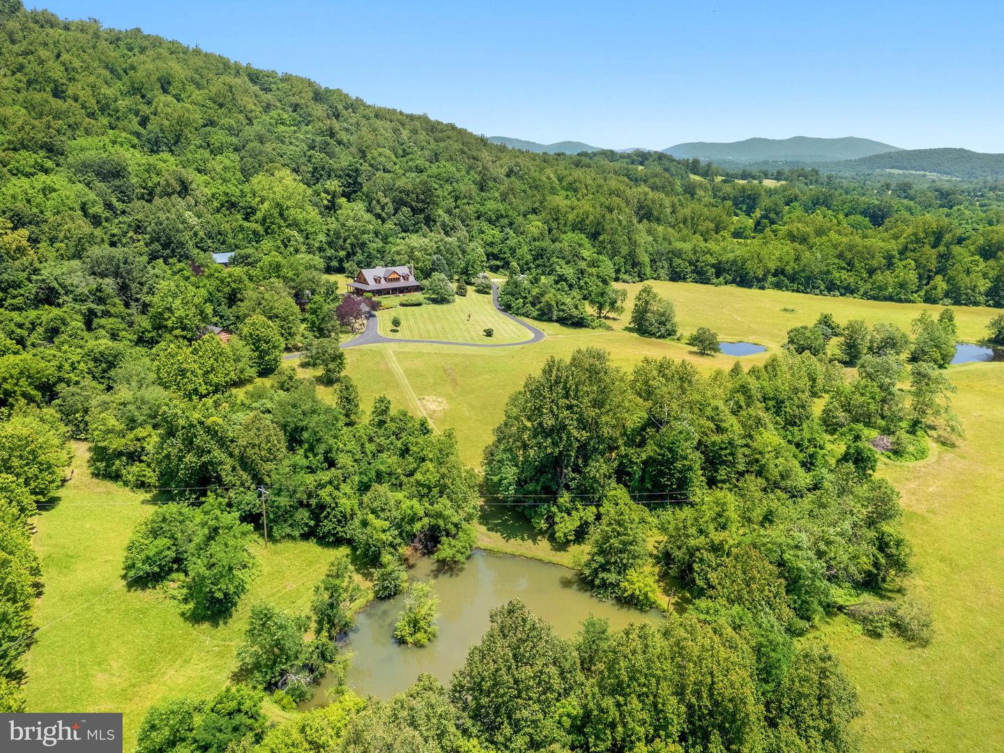 156 BEAR WALLOW RD, HUNTLY, Virginia 22640, 4 Bedrooms Bedrooms, ,5 BathroomsBathrooms,Farm,For sale,156 BEAR WALLOW RD,VARP2002334 MLS # VARP2002334