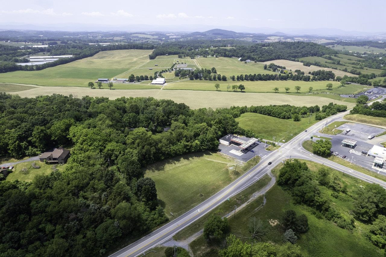 00 LEE HWY, WEYERS CAVE, Virginia 24486, ,Land,00 LEE HWY,642247 MLS # 642247