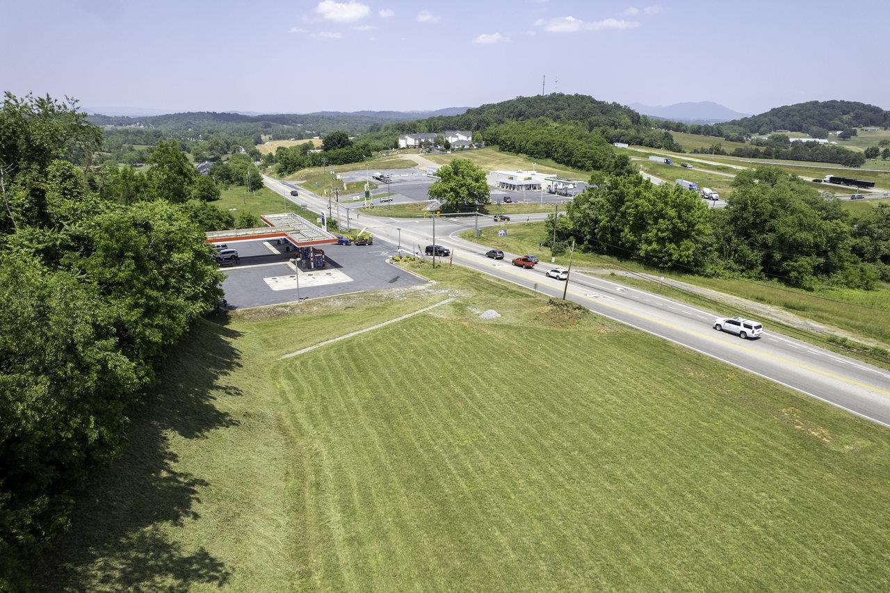 00 LEE HWY, WEYERS CAVE, Virginia 24486, ,Land,00 LEE HWY,642247 MLS # 642247