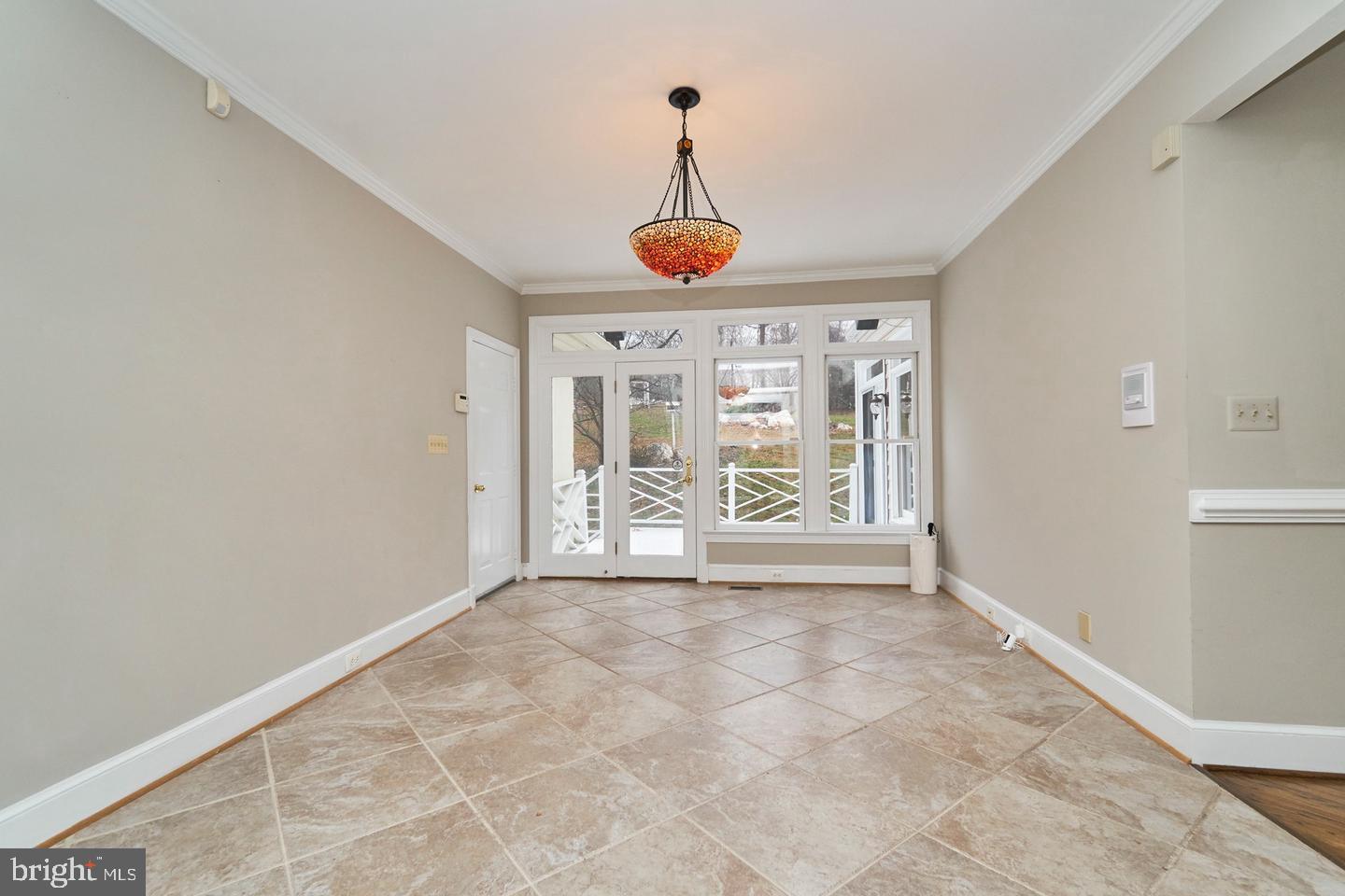 6830 CLIFTON RD, CLIFTON, Virginia 20124, 5 Bedrooms Bedrooms, ,5 BathroomsBathrooms,Residential,For sale,6830 CLIFTON RD,VAFX2223232 MLS # VAFX2223232