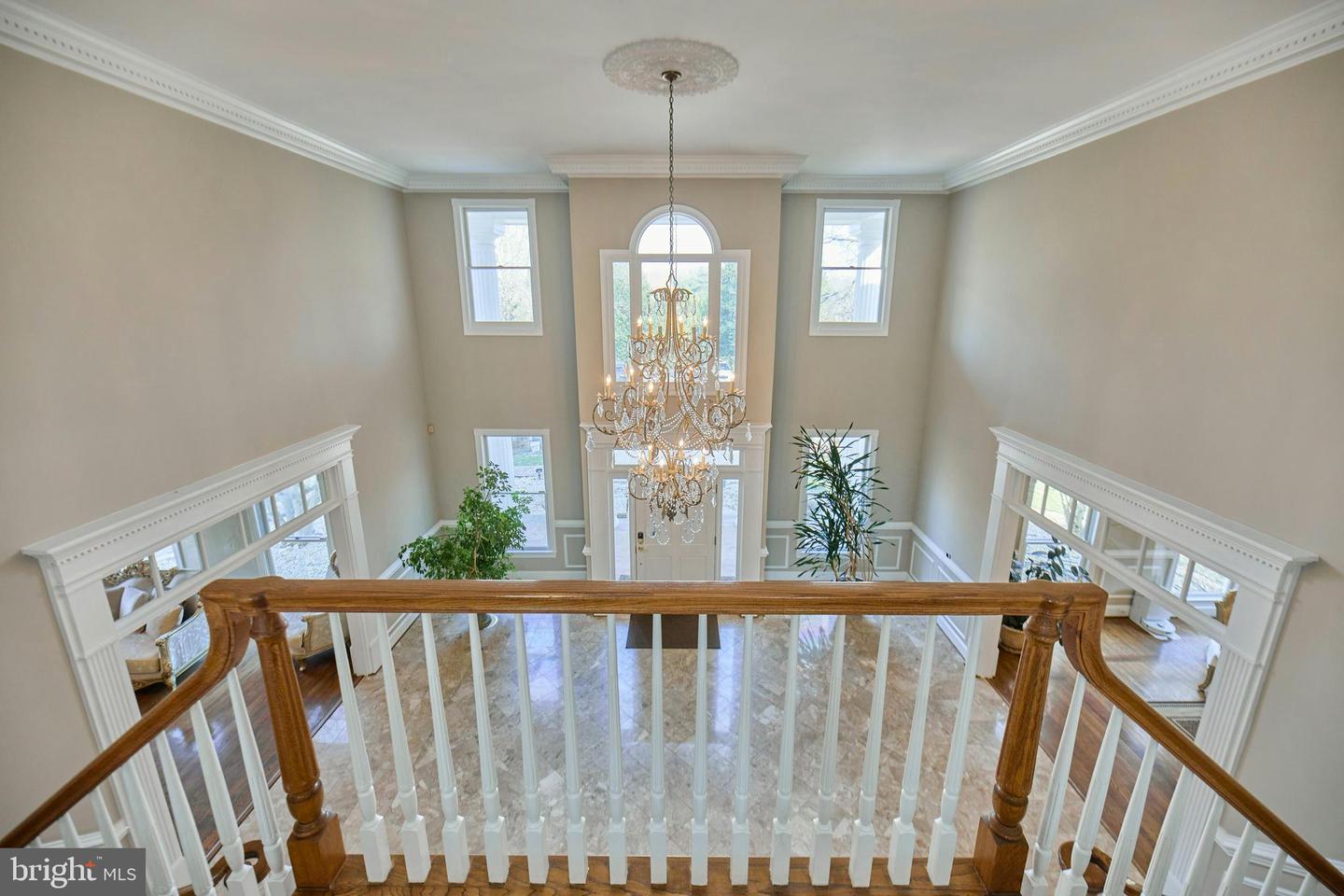 6830 CLIFTON RD, CLIFTON, Virginia 20124, 5 Bedrooms Bedrooms, ,5 BathroomsBathrooms,Residential,For sale,6830 CLIFTON RD,VAFX2223232 MLS # VAFX2223232