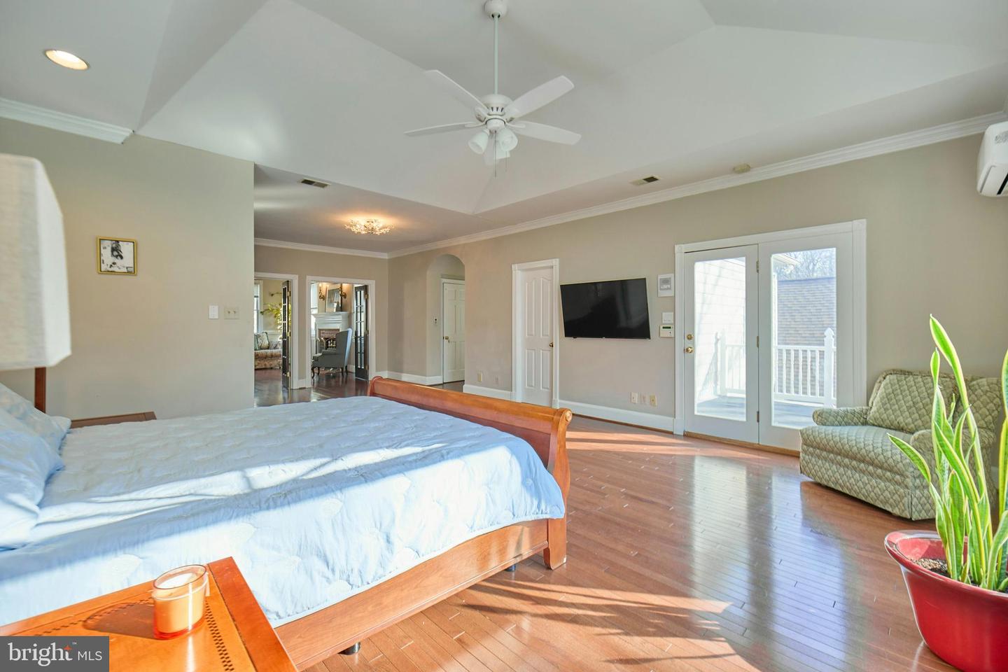 6830 CLIFTON RD, CLIFTON, Virginia 20124, 5 Bedrooms Bedrooms, ,5 BathroomsBathrooms,Residential,For sale,6830 CLIFTON RD,VAFX2223232 MLS # VAFX2223232