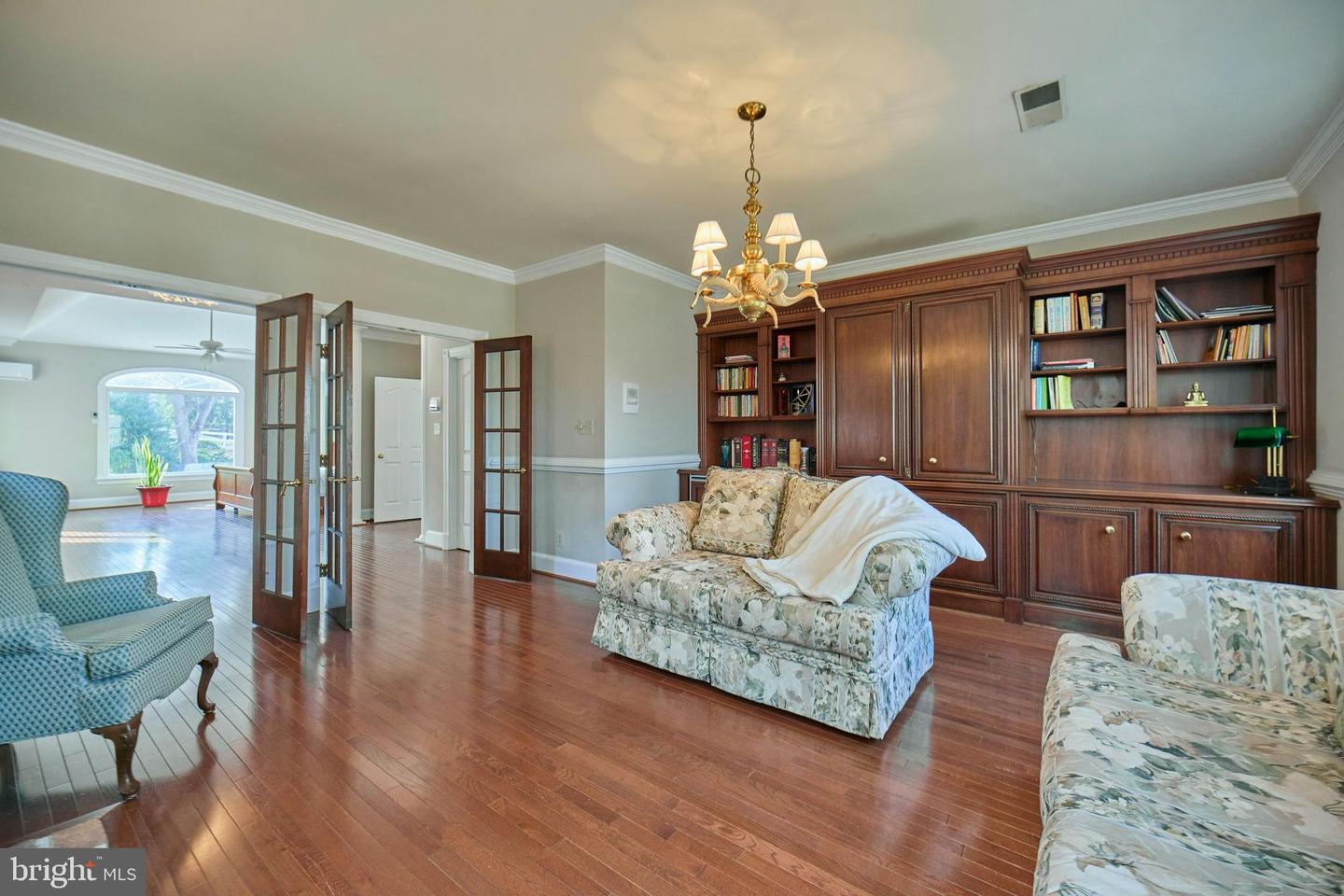 6830 CLIFTON RD, CLIFTON, Virginia 20124, 5 Bedrooms Bedrooms, ,5 BathroomsBathrooms,Residential,For sale,6830 CLIFTON RD,VAFX2223232 MLS # VAFX2223232