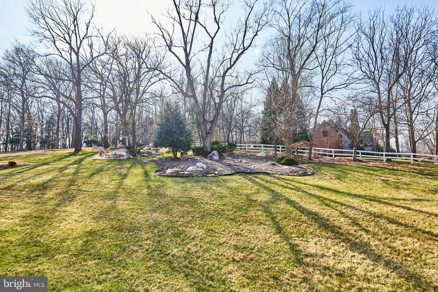 6830 CLIFTON RD, CLIFTON, Virginia 20124, 5 Bedrooms Bedrooms, ,5 BathroomsBathrooms,Residential,For sale,6830 CLIFTON RD,VAFX2223232 MLS # VAFX2223232