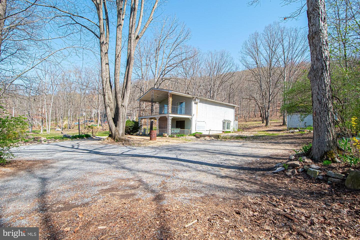 4792 HOWELLSVILLE RD, FRONT ROYAL, Virginia 22630, 2 Bedrooms Bedrooms, ,2 BathroomsBathrooms,Residential,For sale,4792 HOWELLSVILLE RD,VAWR2010820 MLS # VAWR2010820