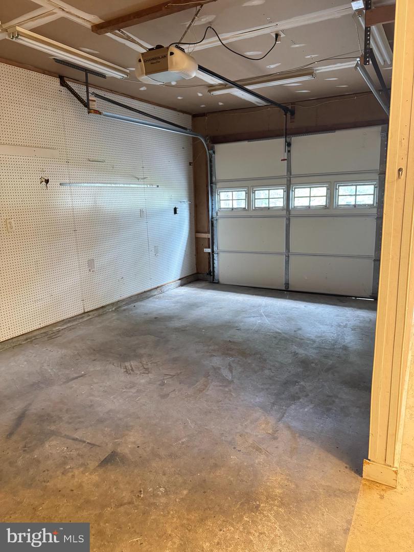 62 VISTA WOODS RD, STAFFORD, Virginia 22556, 3 Bedrooms Bedrooms, ,3 BathroomsBathrooms,Residential,For sale,62 VISTA WOODS RD,VAST2039146 MLS # VAST2039146