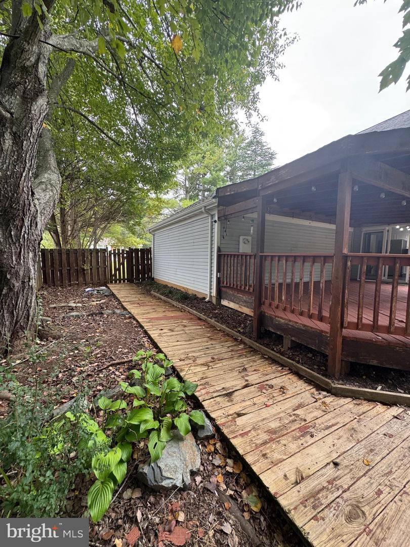 62 VISTA WOODS RD, STAFFORD, Virginia 22556, 3 Bedrooms Bedrooms, ,3 BathroomsBathrooms,Residential,For sale,62 VISTA WOODS RD,VAST2039146 MLS # VAST2039146